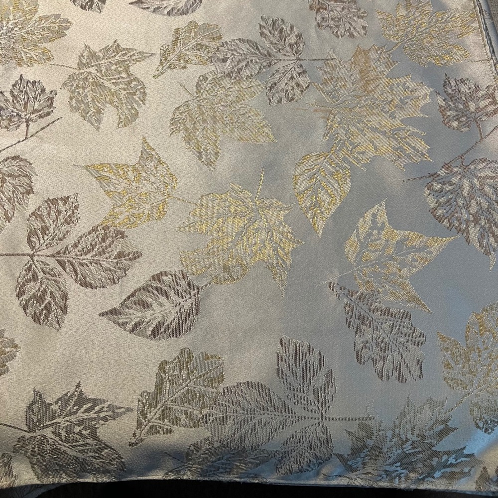 Celebrate Fall Together Metallic Autumn Leaf Jacquard Tablecloth Gold Silver